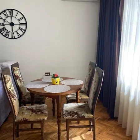 Center: Luxe/cozy Appartement Varna